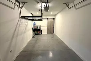 1250 Breuer Mews, Atlanta, GA 30318 - Photo 30