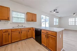 122 Windcroft Ln NW, Acworth, GA 30101 - Photo 18