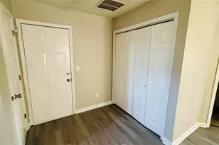 1015 Sly Fox Ct, Stone Mountain, GA 30088 - Photo 34