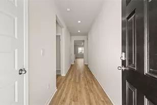 306 Friendship Oak Wy, Hampton, GA 30228 - Photo 4