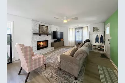 2448 Hillboro Circle SW, Marietta, GA 30064 - Photo 4