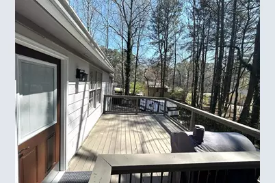 2448 Hillboro Circle SW, Marietta, GA 30064 - Photo 14