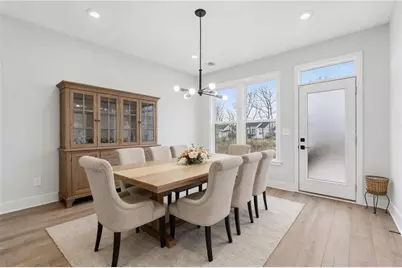 72 Clear Lake Parkway, Hoschton, GA 30548 - Photo 8