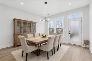 72 Clear Lk Pkwy, Hoschton, GA 30548 - Photo 12