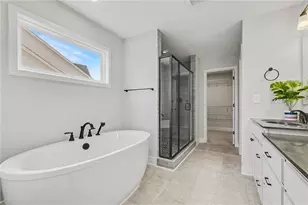 72 Clear Lk Pkwy, Hoschton, GA 30548 - Photo 24