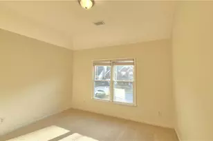 6095 Georgetown Park Dr, Norcross, GA 30071 - Photo 36