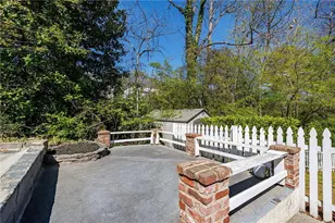 1868 Dyer Cir, Chamblee, GA 30341 - Photo 40