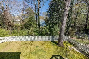 1868 Dyer Cir, Chamblee, GA 30341 - Photo 36