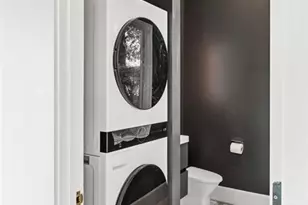 35 Robin Hood Rd NE, Atlanta, GA 30309 - Photo 22