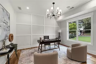 342 Valley Green Dr NE, Atlanta, GA 30342 - Photo 8