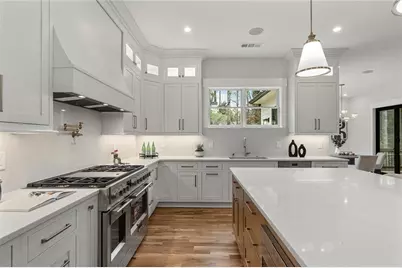 342 Valley Green Drive NE, Atlanta, GA 30342 - Photo 22