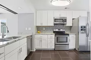 334 Home Park Ave NW, Atlanta, GA 30318 - Photo 6