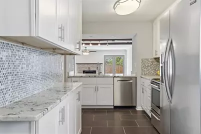 334 Home Park Avenue NW, Atlanta, GA 30318 - Photo 10