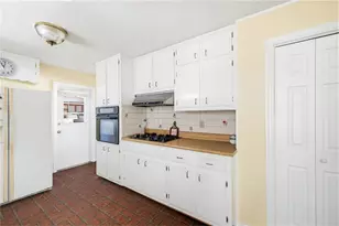 5735 Pine Brook Rd, Atlanta, GA 30328 - Photo 8