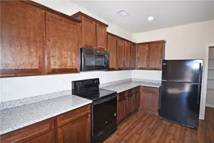 909 Independence Ave, Pendergrass, GA 30567 - Photo 6