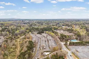 7104 Woodland Ln, Alpharetta, GA 30009 - Photo 32