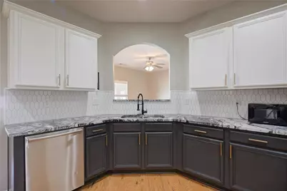 130 Highland Pointe Circle E, Dawsonville, GA 30534 - Photo 8
