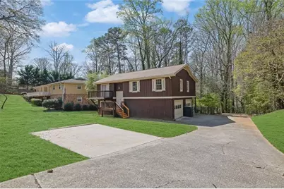 4341 Five Forks Trickum Road SW Road SW, Lilburn, GA 30047 - Photo 34