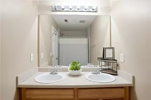 5339 Creekview Ln, Morrow, GA 30260 - Photo 18