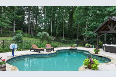 2195 E Maddox Road, Buford, GA 30519 - Photo 8
