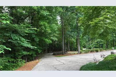 2195 E Maddox Road, Buford, GA 30519 - Photo 24