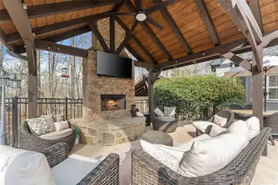2195 E Maddox Road, Buford, GA 30519 - Photo 8