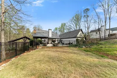 2195 E Maddox Road, Buford, GA 30519 - Photo 10