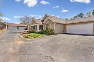 1855 Kolb Farm Cir SW, Marietta, GA 30008 - Photo 2