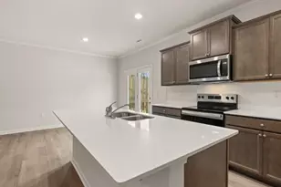 24 Berryville Dr, Dawsonville, GA 30534 - Photo 6