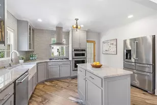 584 Cherokee St, Marietta, GA 30060 - Photo 14