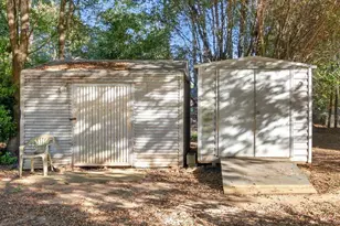 6683 Homestead Rd, Rex, GA 30273 - Photo 32