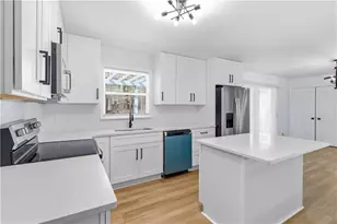 2275 Country Club Ln SW, Atlanta, GA 30311 - Photo 10