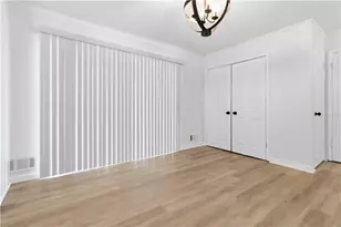 2275 Country Club Ln SW, Atlanta, GA 30311 - Photo 8