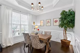 5492 Glenridge Dr, Sandy Springs, GA 30342 - Photo 4