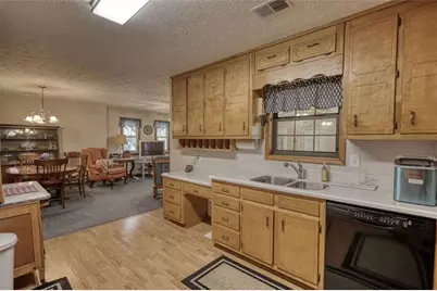 2740 Dennard Rd NE, Conyers, GA 30013 - Photo 14