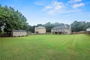 5727 Pleasant Woods Dr, Flowery Branch, GA 30542 - Photo 6