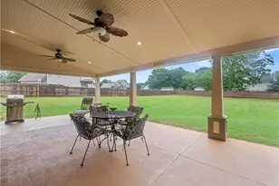 5727 Pleasant Woods Dr, Flowery Branch, GA 30542 - Photo 4