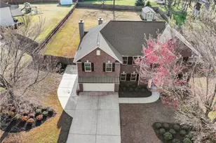 5727 Pleasant Woods Dr, Flowery Branch, GA 30542 - Photo 14