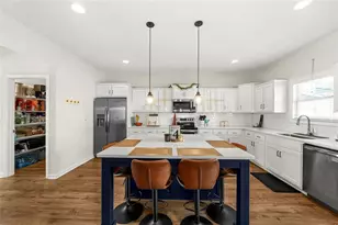 106 Kingston Cir, Carrollton, GA 30117 - Photo 6