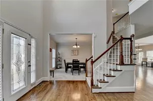 1400 Cresthaven Ln, Lawrenceville, GA 30043 - Photo 4