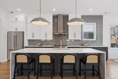 32 Walthall Street NE #A, Atlanta, GA 30307 - Photo 2