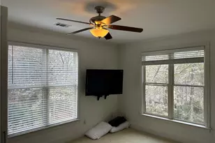 8069 Kenstone Ct, Atlanta, GA 30350 - Photo 16