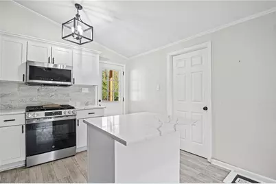 2735 Madison Street SE, Smyrna, GA 30080 - Photo 8