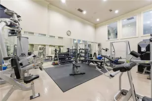 3334 Peachtree Rd NE, Atlanta, GA 30326 - Photo 22