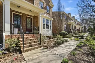 447 Alderwood St, Atlanta, GA 30328 - Photo 44