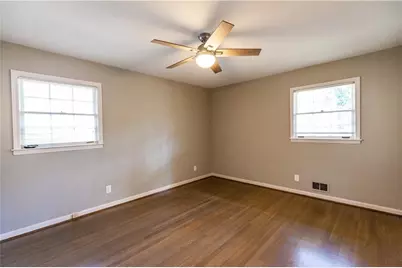 2418 Sagamore Hills Drive, Decatur, GA 30033 - Photo 18