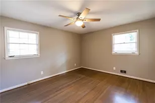 2418 Sagamore Hills Dr, Decatur, GA 30033 - Photo 18