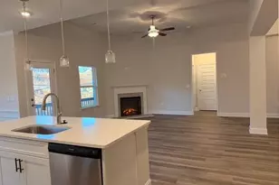 212 Magnolia Villas Dr, Cornelia, GA 30531 - Photo 12