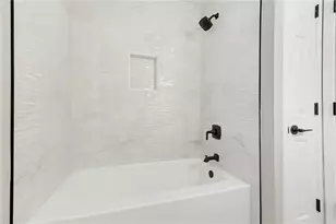 4207 Harris Ridge Ct, Roswell, GA 30076 - Photo 18