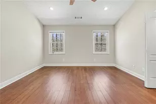 4207 Harris Ridge Ct, Roswell, GA 30076 - Photo 8